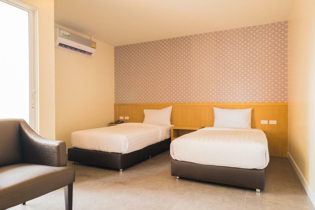 Innara Hotel Pattaya Exterior foto